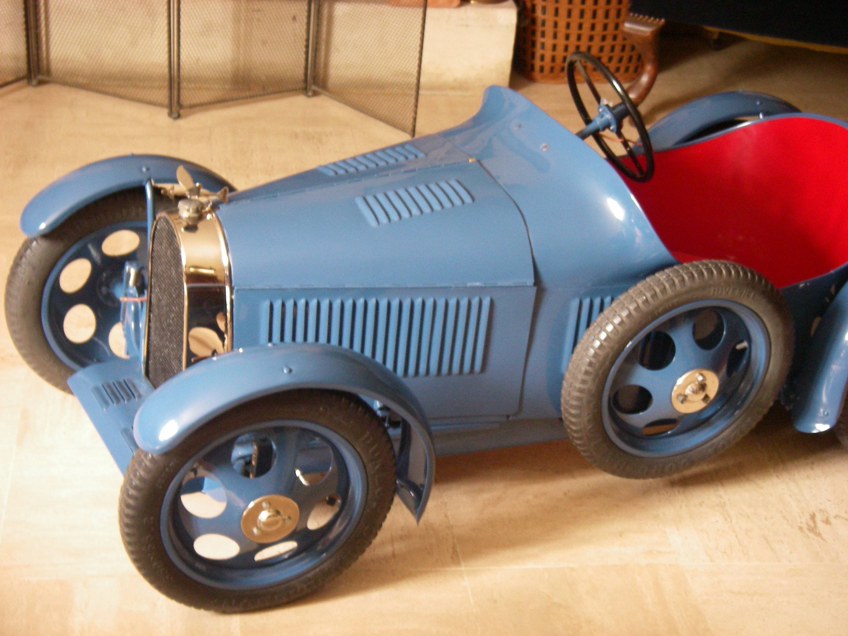 EUREKA BUGATTI GRAND PRIX 1933 Voiture à